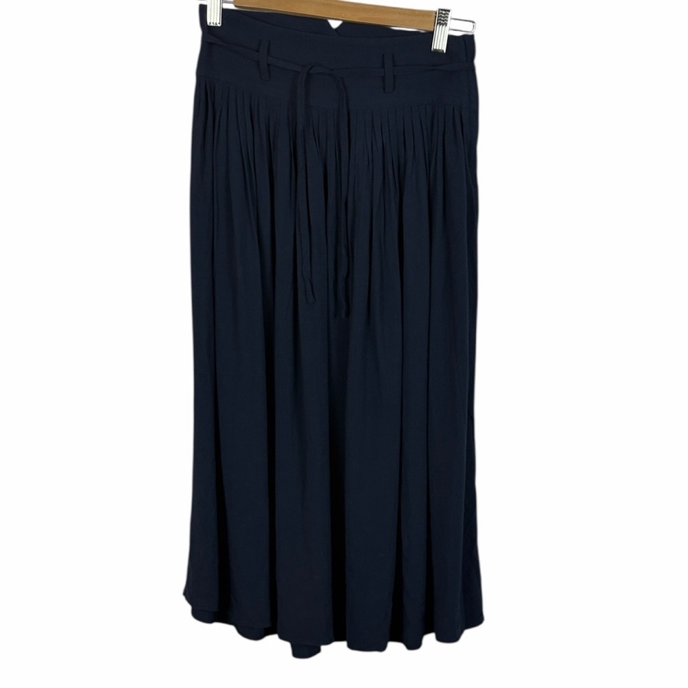& Other Stories Paris Atelier Navy Pleated Midi Skirt Size 4 Timeless Classic